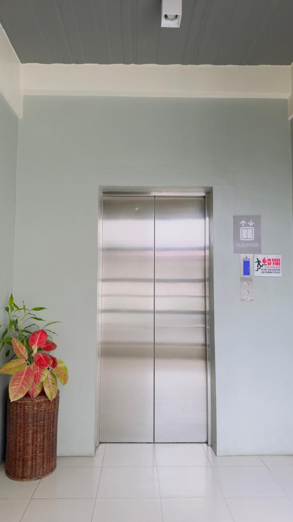 La Anclar Hotel Davao City Eksteriør bilde