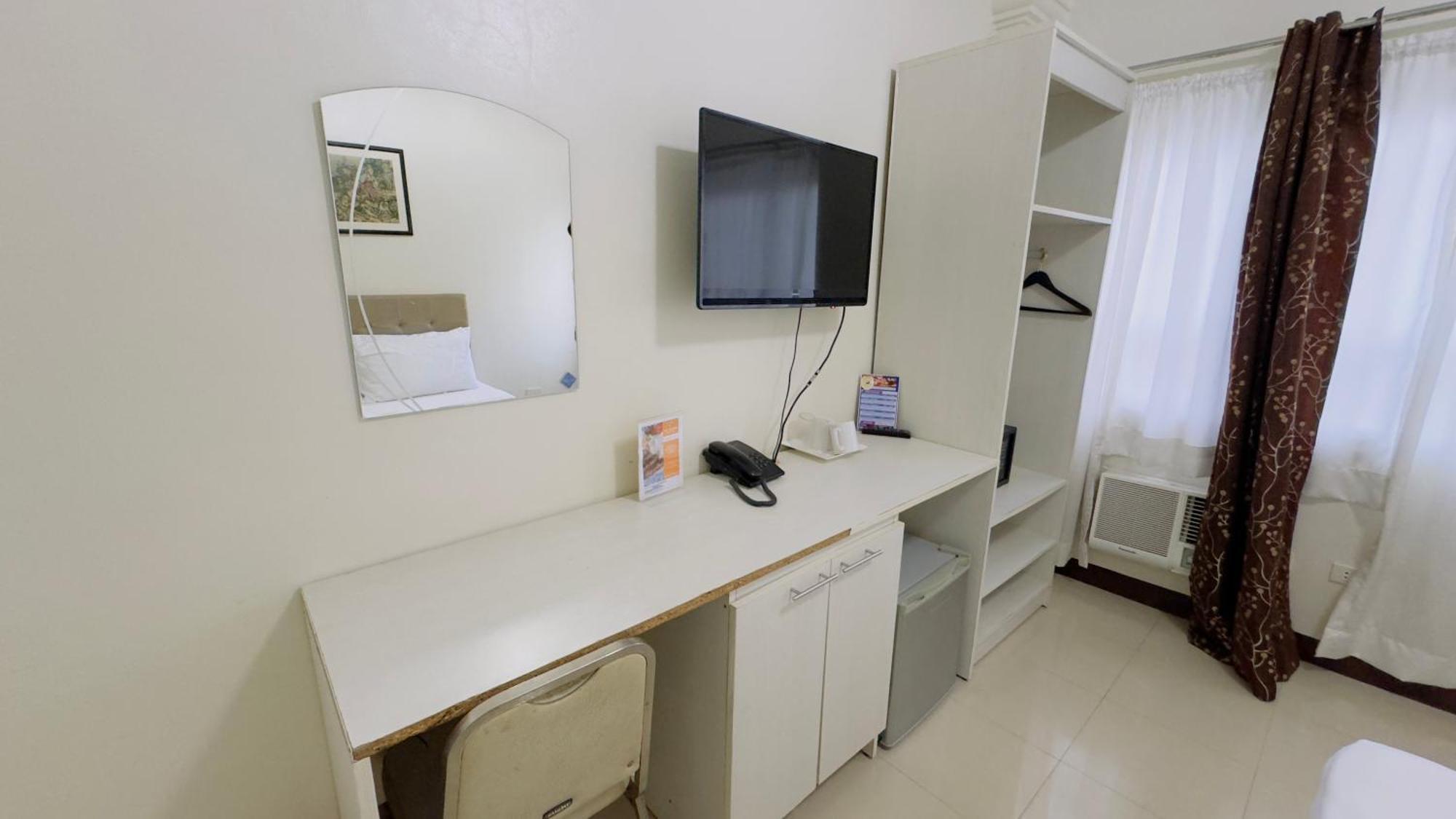 La Anclar Hotel Davao City Eksteriør bilde
