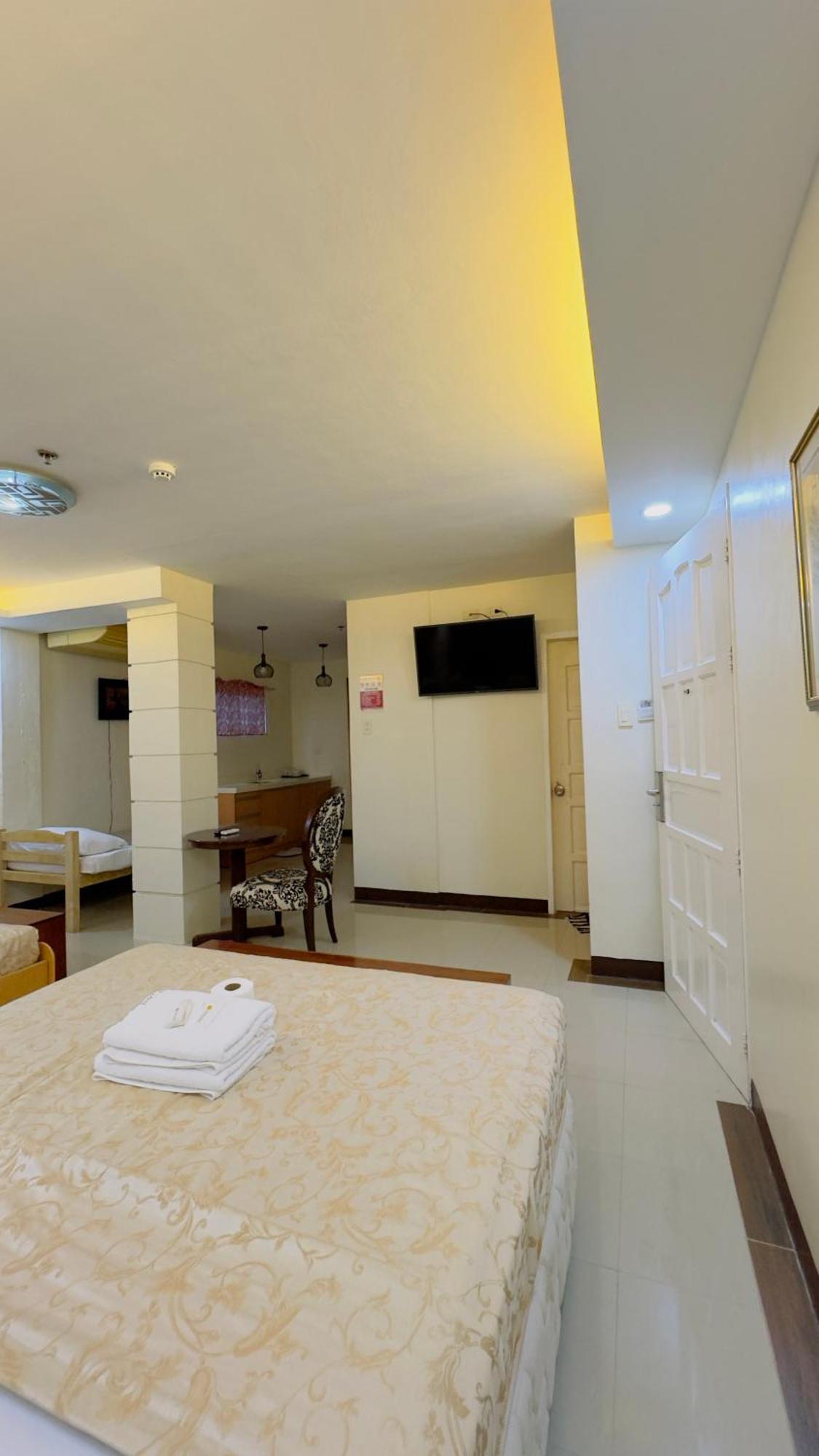 La Anclar Hotel Davao City Eksteriør bilde